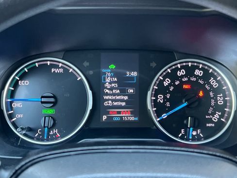 Certified 2022 Toyota RAV4 LE AWD/4WD image 27