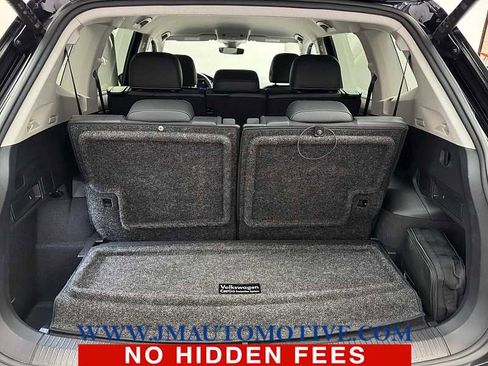 Used 2024 Volkswagen Tiguan SE image 17