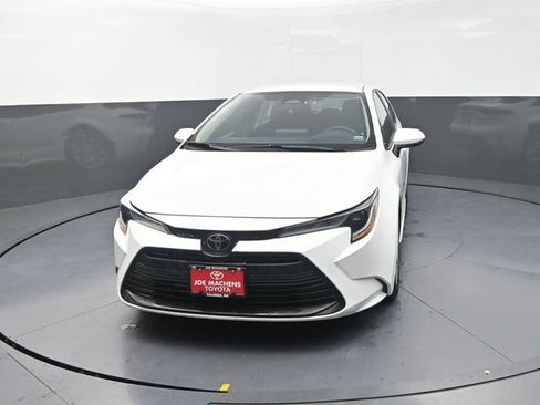 Certified 2024 Toyota Corolla LE FWD image 2