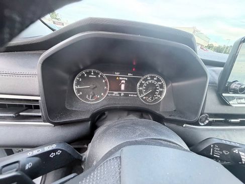 Used 2023 Mitsubishi Outlander SE FWD image 11