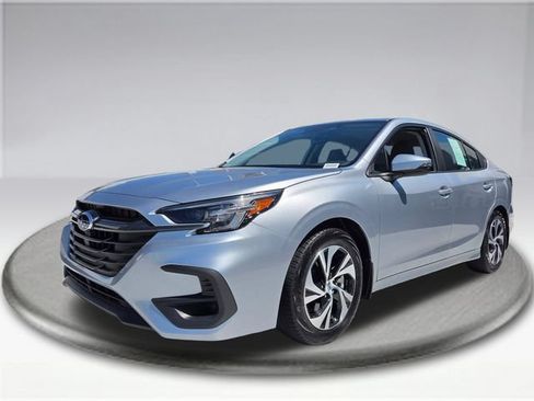 Used 2025 Subaru Legacy Premium AWD/4WD image 18