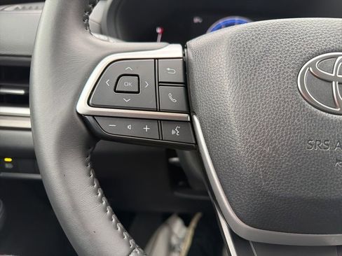Used 2025 Toyota Grand Highlander AWD image 20