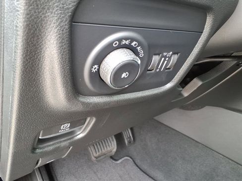New 2026 Jeep Grand Cherokee Limited AWD/4WD image 23