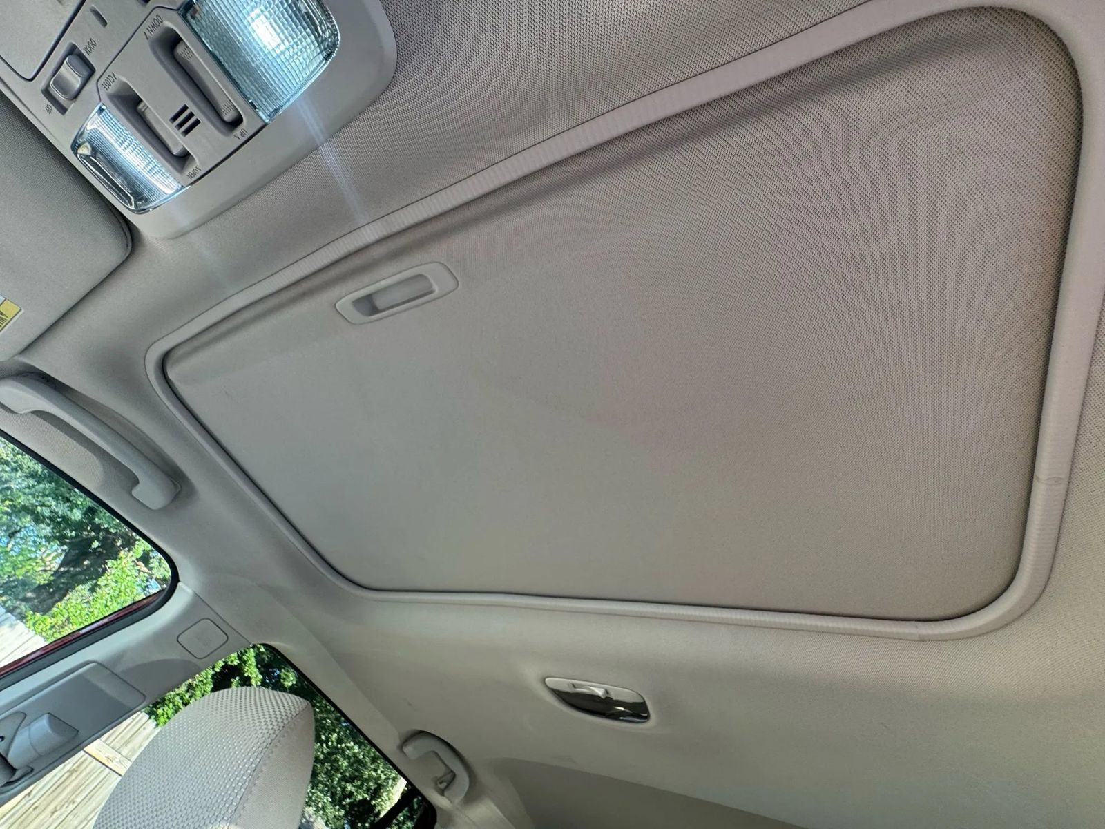 Used 2018 Subaru Outback 2.5i Premium AWD/4WD image 37
