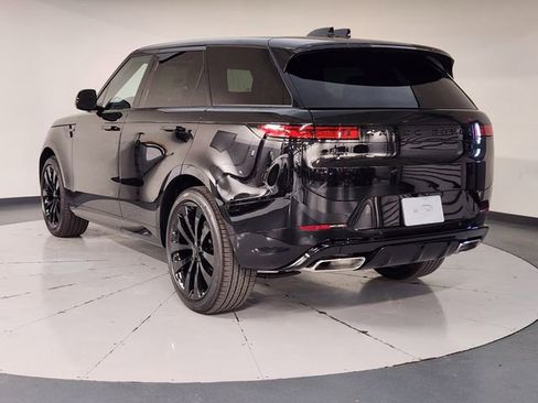 New 2026 Land Rover Range Rover Sport Dynamic SE AWD/4WD image 6