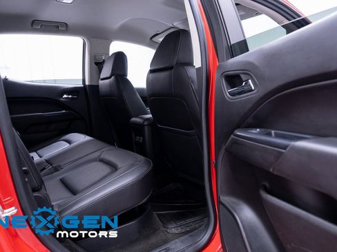 Used 2018 Chevrolet Colorado ZR2 image 40