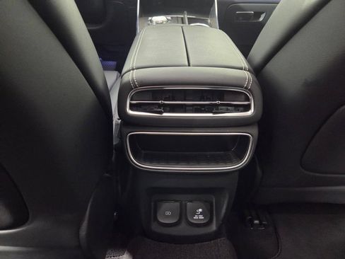Used 2024 Genesis GV80 3.5T AWD/4WD image 26