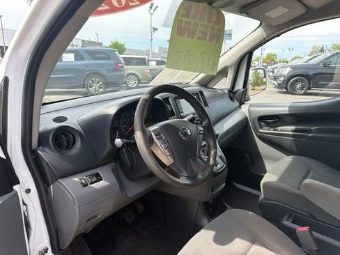 Used 2021 Nissan NV200 SV FWD image 25