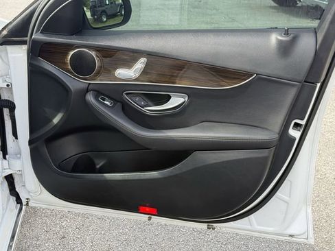 Used 2020 Mercedes-Benz C 300 Sedan image 33