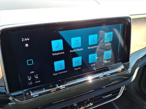 New 2026 Volkswagen Atlas SE image 19