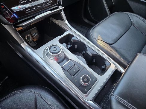 Used 2023 Ford Explorer Limited image 25