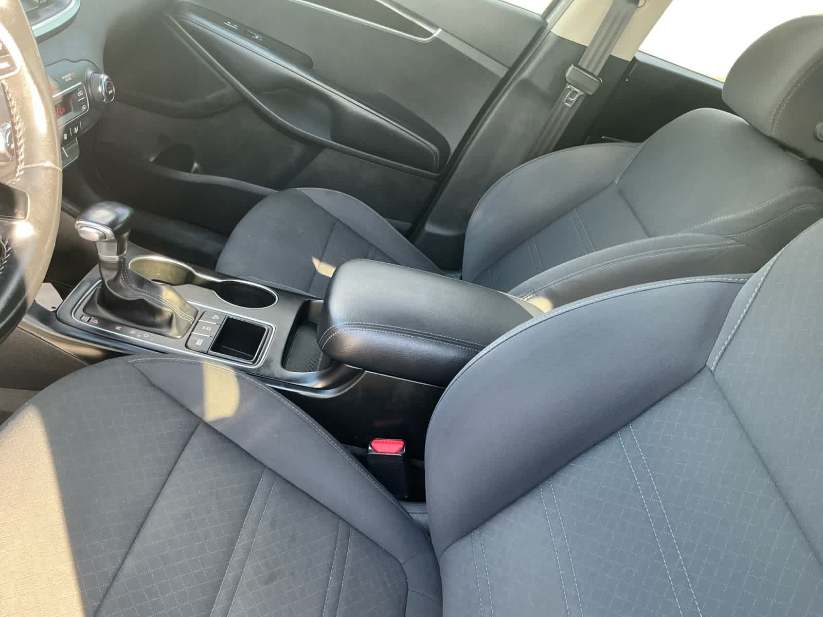 Used 2020 Kia Sorento LX w/ LX I4 Convenience Package AWD/4WD image 9