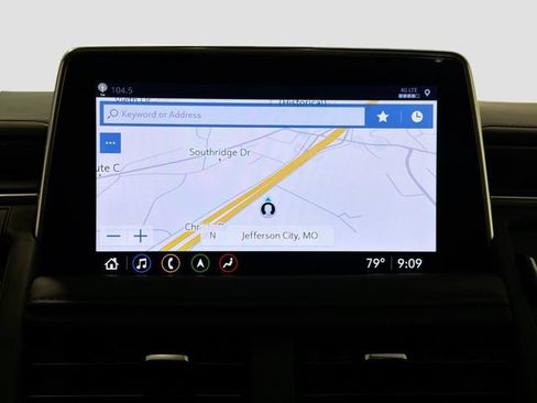 Certified 2021 Chevrolet Tahoe High Country AWD/4WD image 13