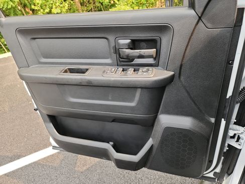 New 2026 RAM 2500 Tradesman AWD/4WD image 13