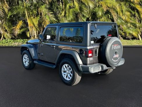 Used 2023 Jeep Wrangler Sport S image 7