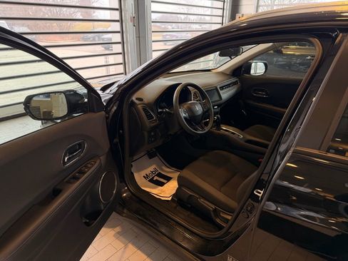 Used 2020 Honda HR-V EX image 7