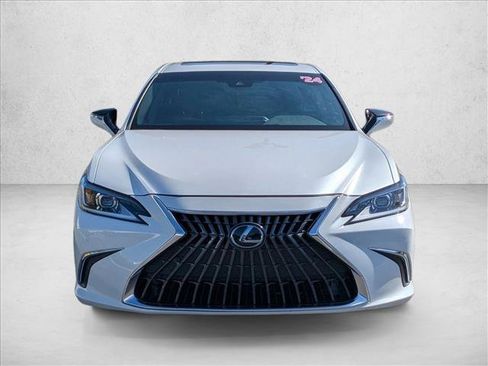 Used 2024 Lexus ES 350 w/ Premium Package image 3