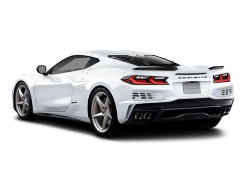 Used 2024 Chevrolet Corvette Stingray Coupe w/ Z51 Performance Package RWD image 2