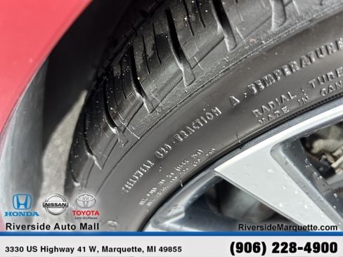 Used 2019 Nissan Altima 2.5 Platinum FWD image 12