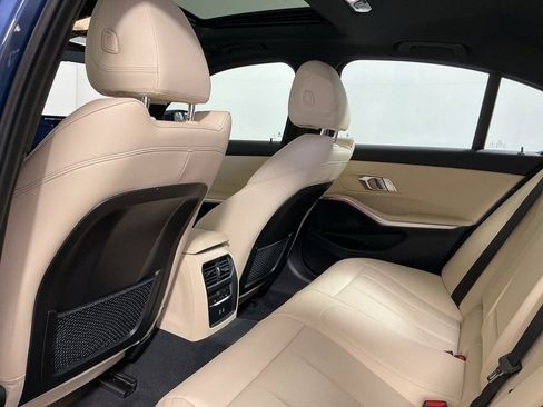 Certified 2023 BMW 330i Sedan w/ Convenience Package image 27