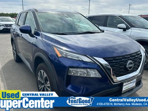 Certified 2023 Nissan Rogue SV image 1