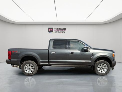 Used 2018 Ford F350 Platinum w/ Platinum Ultimate Package image 9