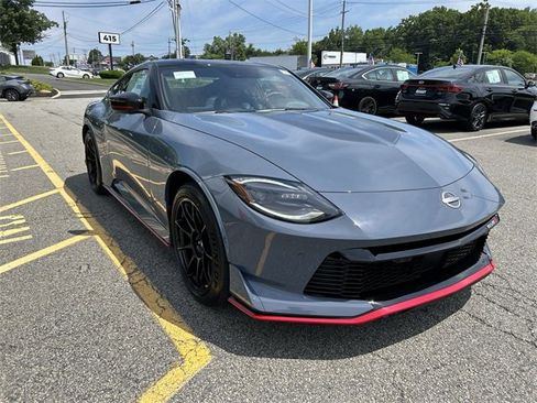 Used 2024 Nissan Z NISMO w/ Floor Mat Package image 5