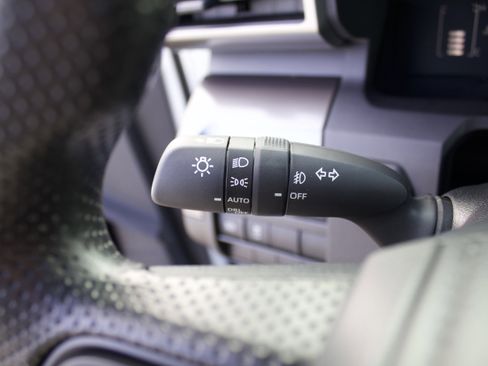 Used 2026 Toyota Tacoma SR5 image 13