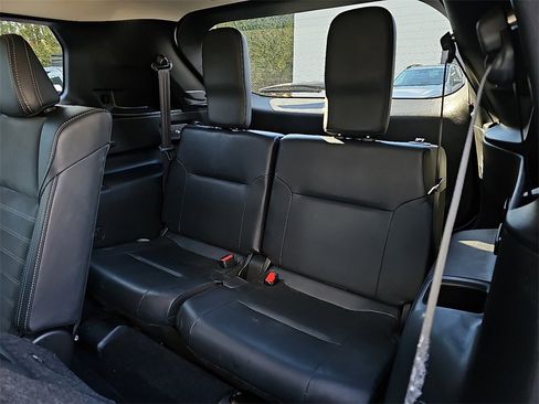 Used 2024 Mitsubishi Outlander SE image 10