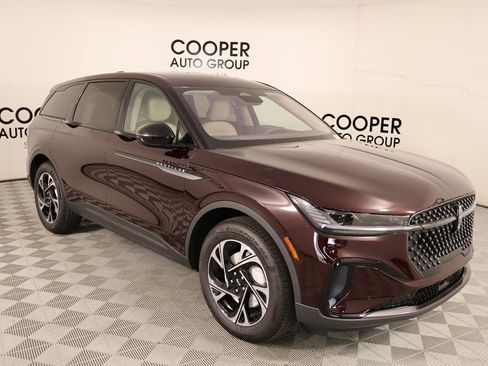 New 2025 Lincoln Nautilus Premier w/ Jet Appearance Package image 1