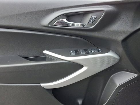 Used 2024 Chevrolet Trax LS image 14