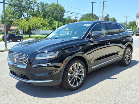 Certified 2023 Lincoln Nautilus Reserve w/ Equipment Group 201A AWD/4WD image 7