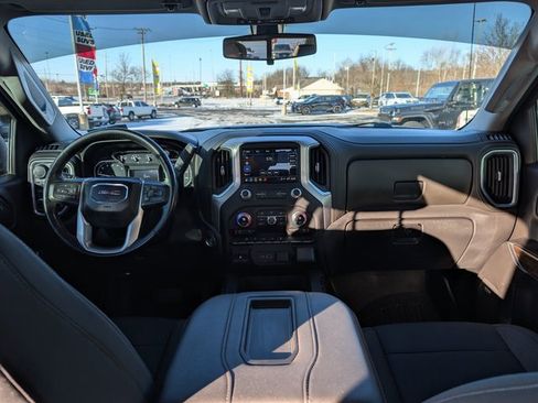 Used 2021 GMC Sierra 1500 Elevation w/ Preferred Package image 11