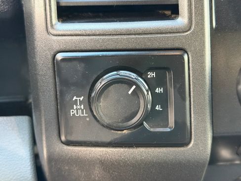 Used 2018 Ford F350 XL w/ Power Equipment Group image 13