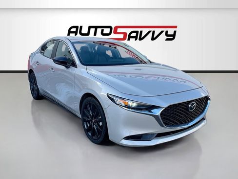 Used 2025 MAZDA MAZDA3 s FWD image 1