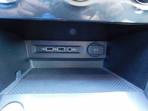 Used 2019 Volkswagen Tiguan SEL w/ 3rd Row Seat Package AWD/4WD image 13