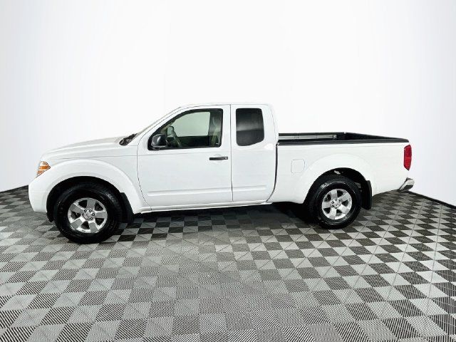 Used 2012 Nissan Frontier SV w/ SV Premium Utility Pkg RWD image 5