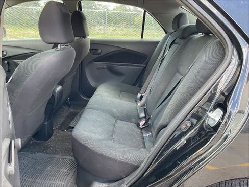 Used 2011 Toyota Yaris Sedan w/ Convenience Pkg FWD image 12