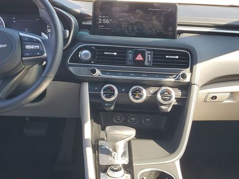 Used 2023 Genesis G70 2.0T image 28