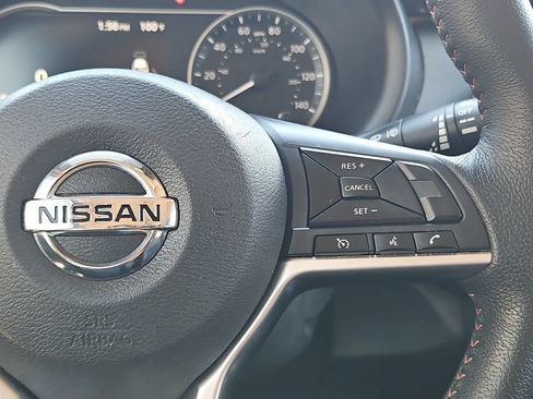 Used 2020 Nissan Kicks SR w/ SR Premium Package FWD image 25