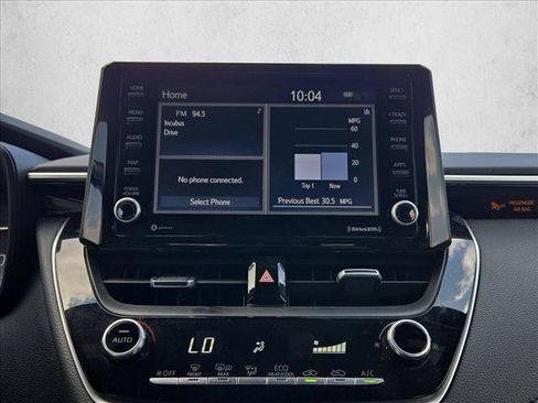 Used 2022 Toyota Corolla SE FWD image 11