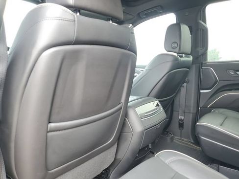 Certified 2023 Cadillac Escalade Sport w/ LPO, ONYX Package AWD/4WD image 29
