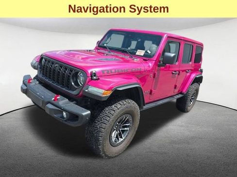 Used 2024 Jeep Wrangler Unlimited Rubicon AWD/4WD image 4
