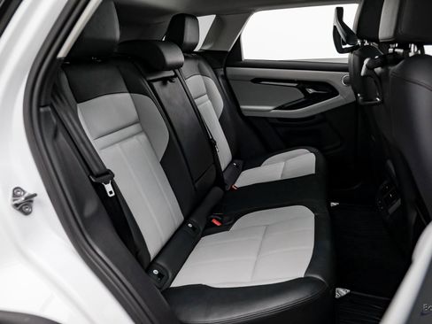 Used 2024 Land Rover Range Rover Evoque Dynamic SE image 69