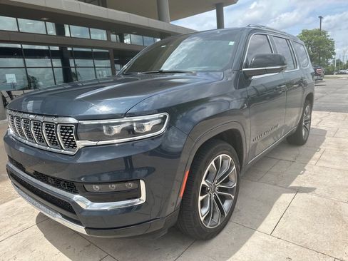 Used 2023 Jeep Grand Wagoneer Series III AWD/4WD image 1