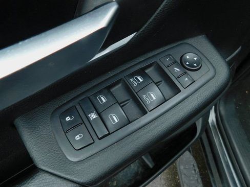 Used 2019 RAM 1500 Big Horn image 27