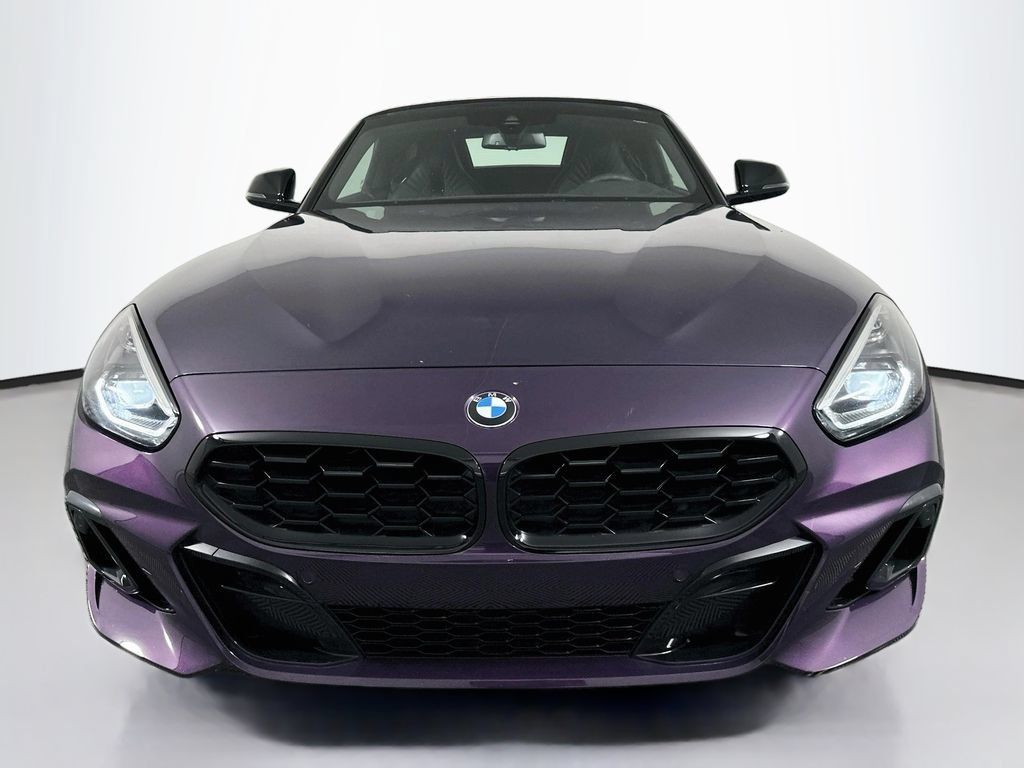 Used 2024 BMW Z4 M40i w/ Premium Package RWD image 2