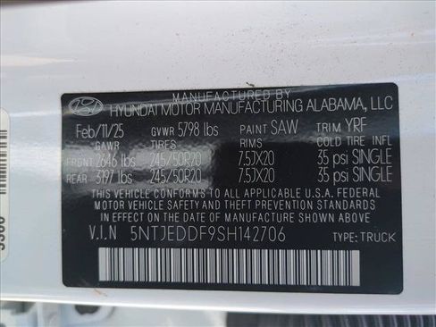 Used 2025 Hyundai Santa Cruz Limited AWD/4WD image 26