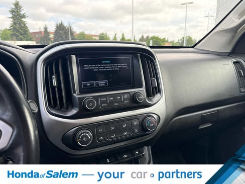 Used 2017 Chevrolet Colorado LT w/ LT Convenience Package AWD/4WD image 16