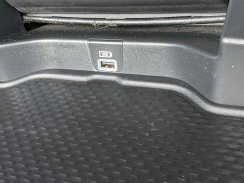 Used 2019 RAM 1500 Big Horn AWD/4WD image 32